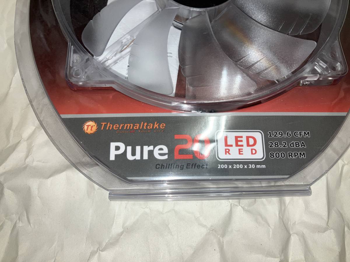 [20cm fan!]ThermalTake Pure20 129.6CFM 28.2dBA 800RPM RED LED