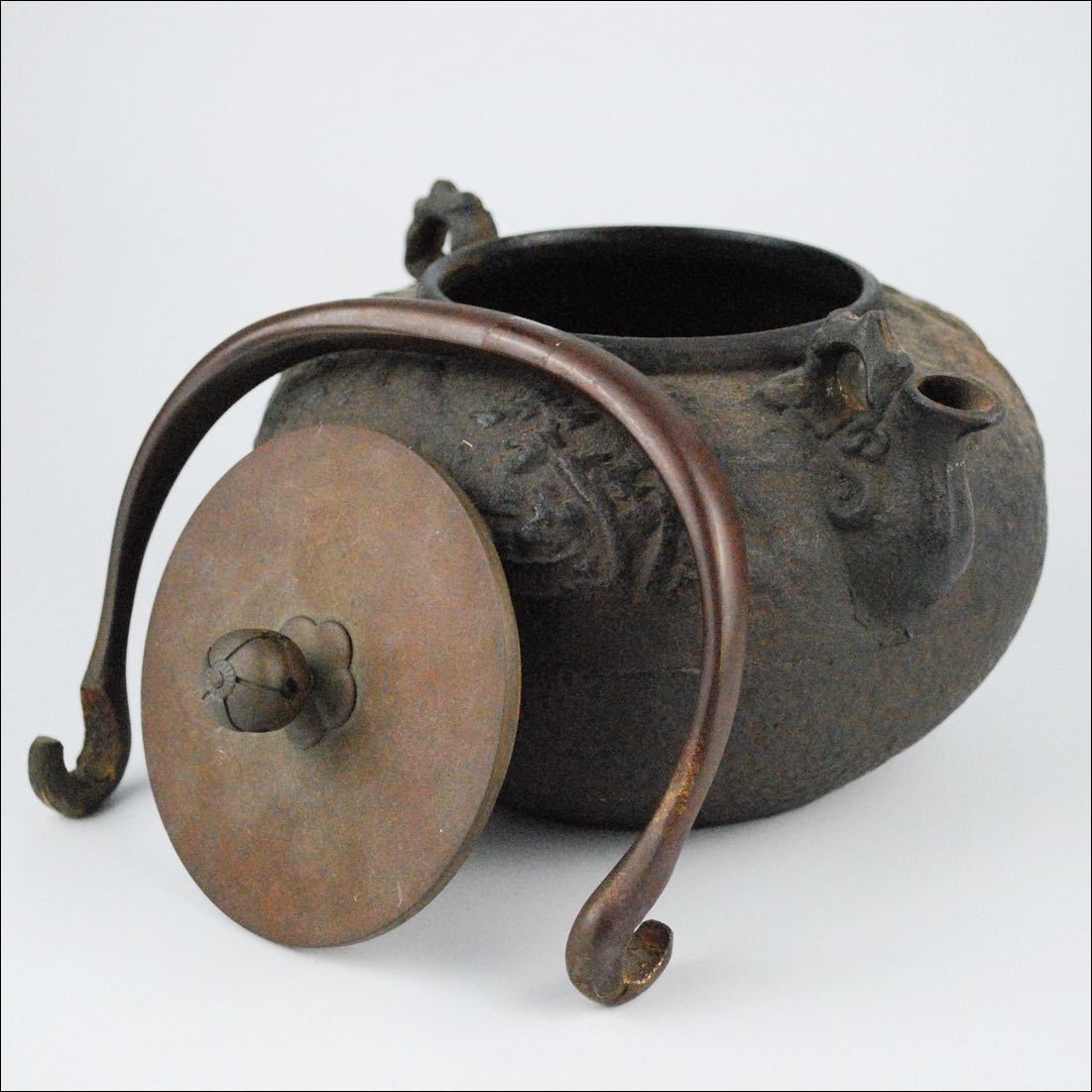 時代物 亀文堂造 山水楼閣文 鉄瓶 煎茶道具 古美術品 | nefjamaica.org