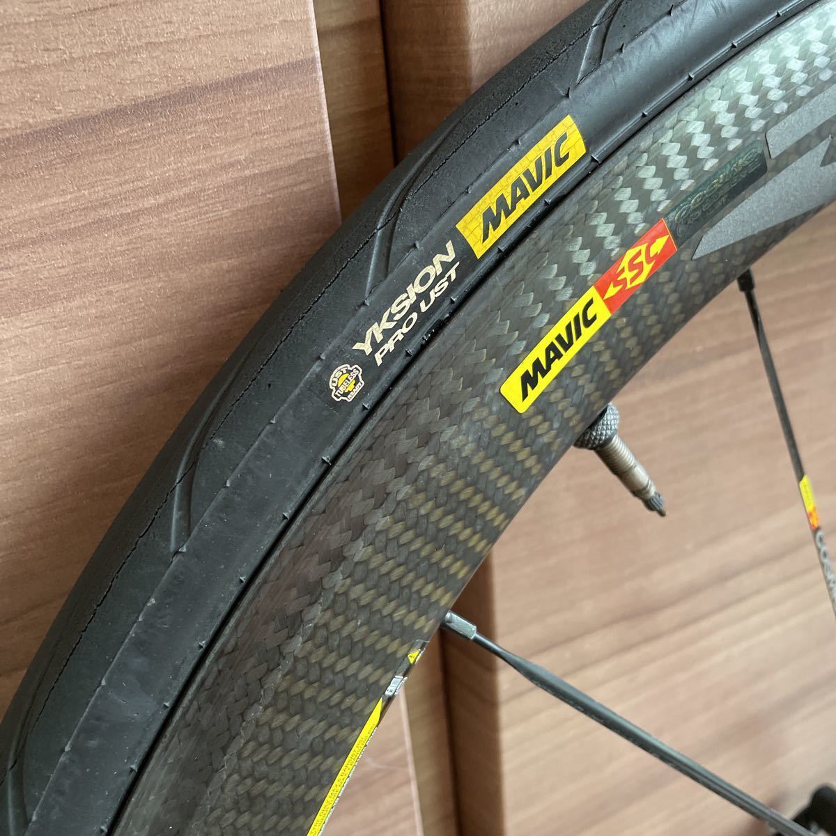 送料込 マヴィック コズミックプロカーボンMAVIC COSMIC PRO CARBON SL