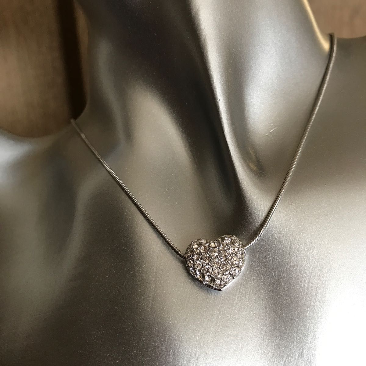 SWAROVSKI・スワロフスキー・正規品 ネックレス・刻印・専用箱有り・石抜け無し|PayPayフリマ