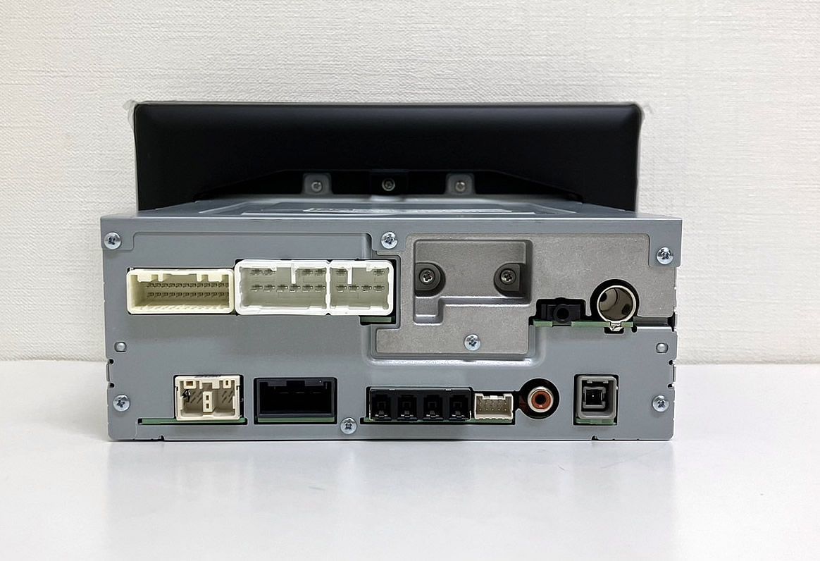 ダイハツ 純正 ディスプレイオーディオ 86180-B2A70 ※動作確認済 ダイハツ 純正 ディスプレイオーディオ 86180-B2A70 ※動作確認済