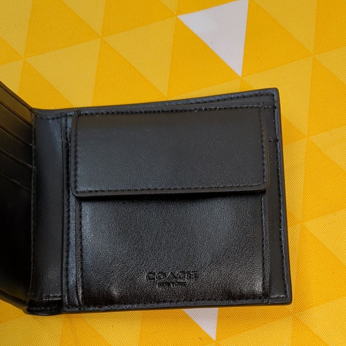 コーチ COACH 2つ折財布 メンズ財布 小銭入れ カード ブラック F75363 新品未使用｜PayPayフリマ