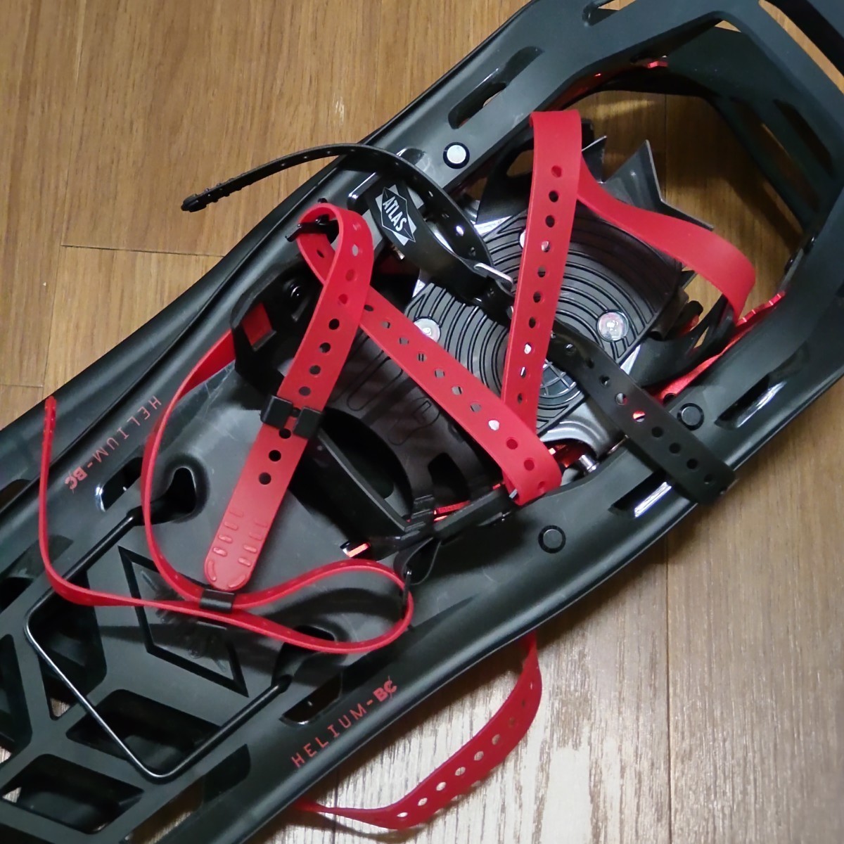 未使用スノーシュー ATLAS HELIUM BC 26 ヘリウム BC 26 靴