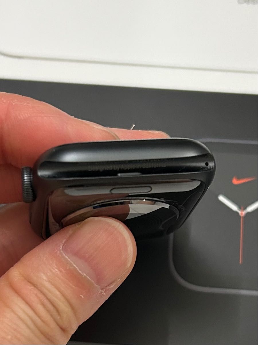 Apple Watch Series5 NIKE スペースグレイ アルミニウムケース 44mm