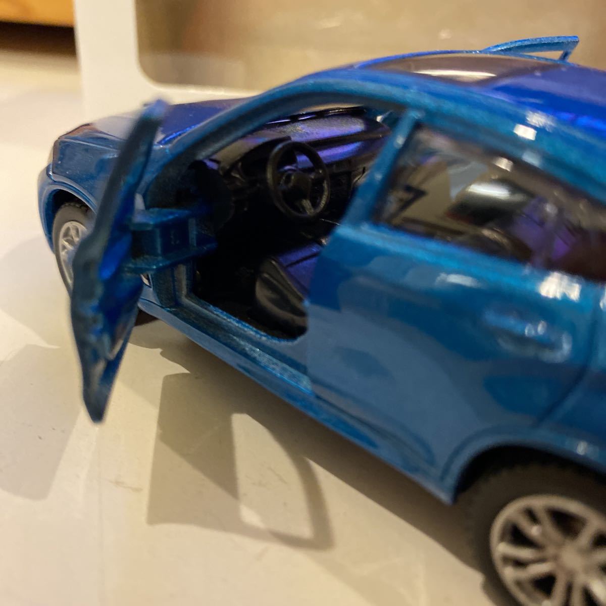 新品未使用 BMW純正 X6M プルバックカー 1/41スケールの画像4