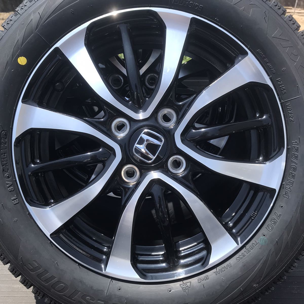 新品スタッドレス 155/65R14 BLIZZAK VRX2 N-BOXカスタム ホンダ純正