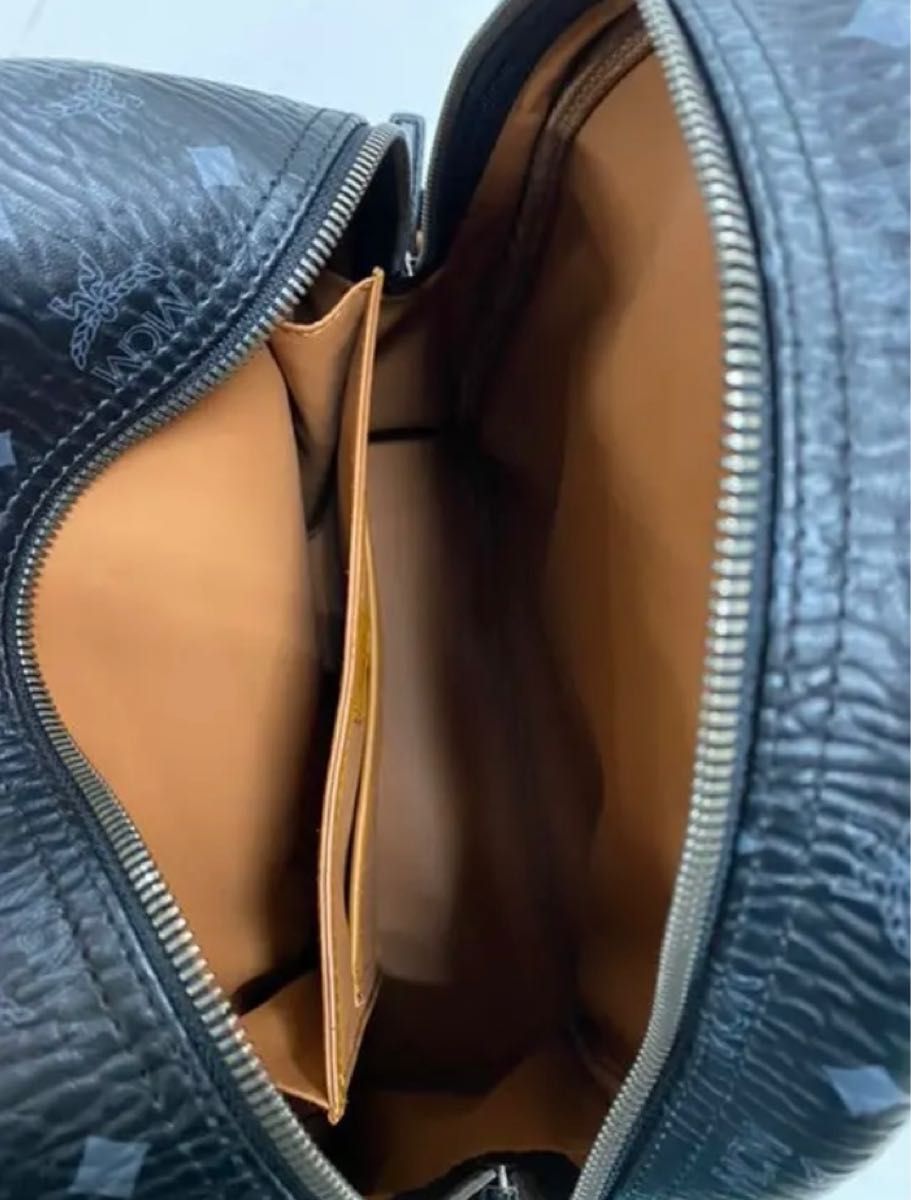 MCM STARK スタッズ付ヴィセトス バックパック Mサイズ | noonanwaste.com