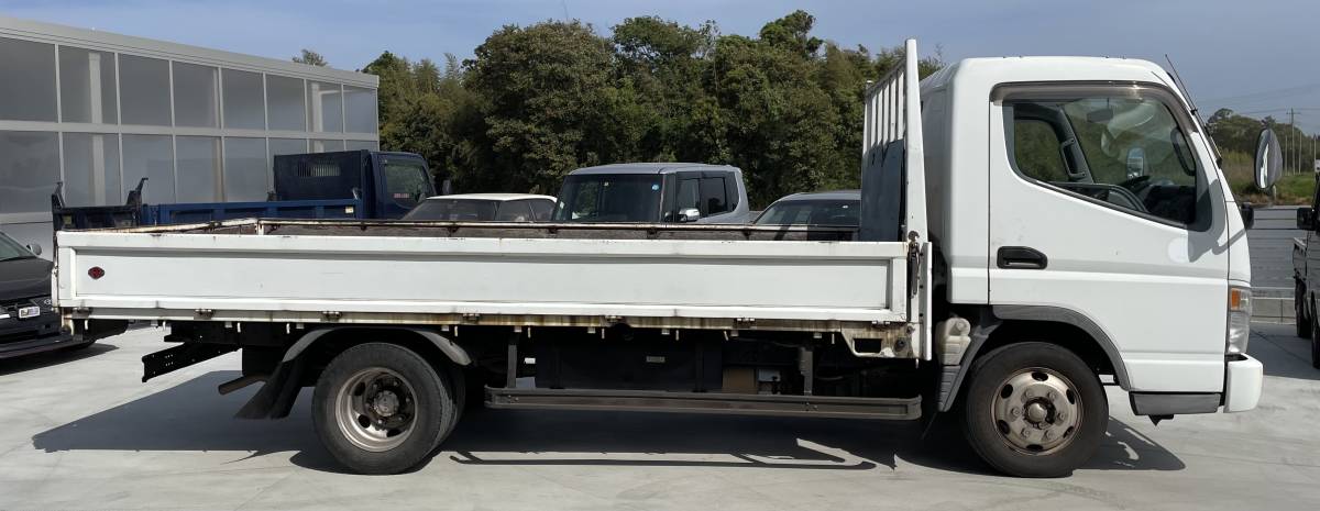  Canter 5 speed MT Wide Long flat deck loading 3000kg Dyna Toyoace Elf Dutro 