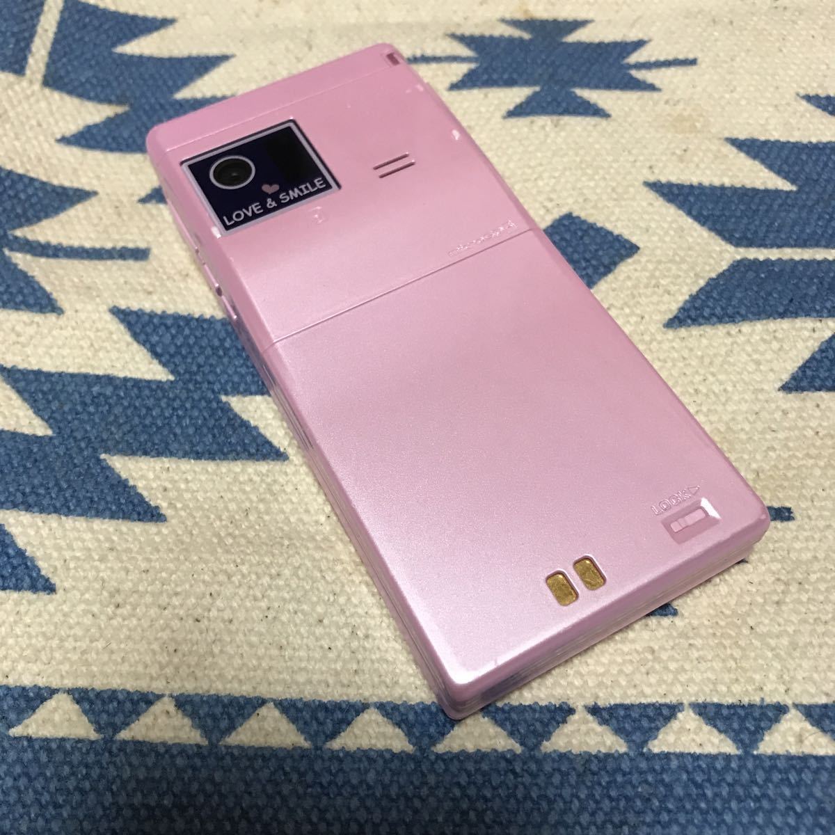 ☆日本廉価☆ docomo 携帯電話 ガラケー F06D ハッピーピンク ドコモ
