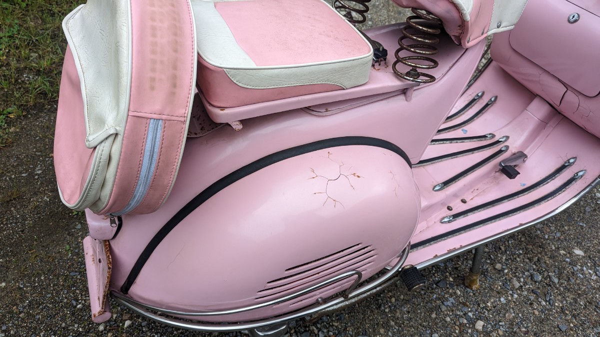 Vespa125 ビンテージペスパ フェンダーライト ローマの休日 ラスト1台 レストア ピンク_画像7