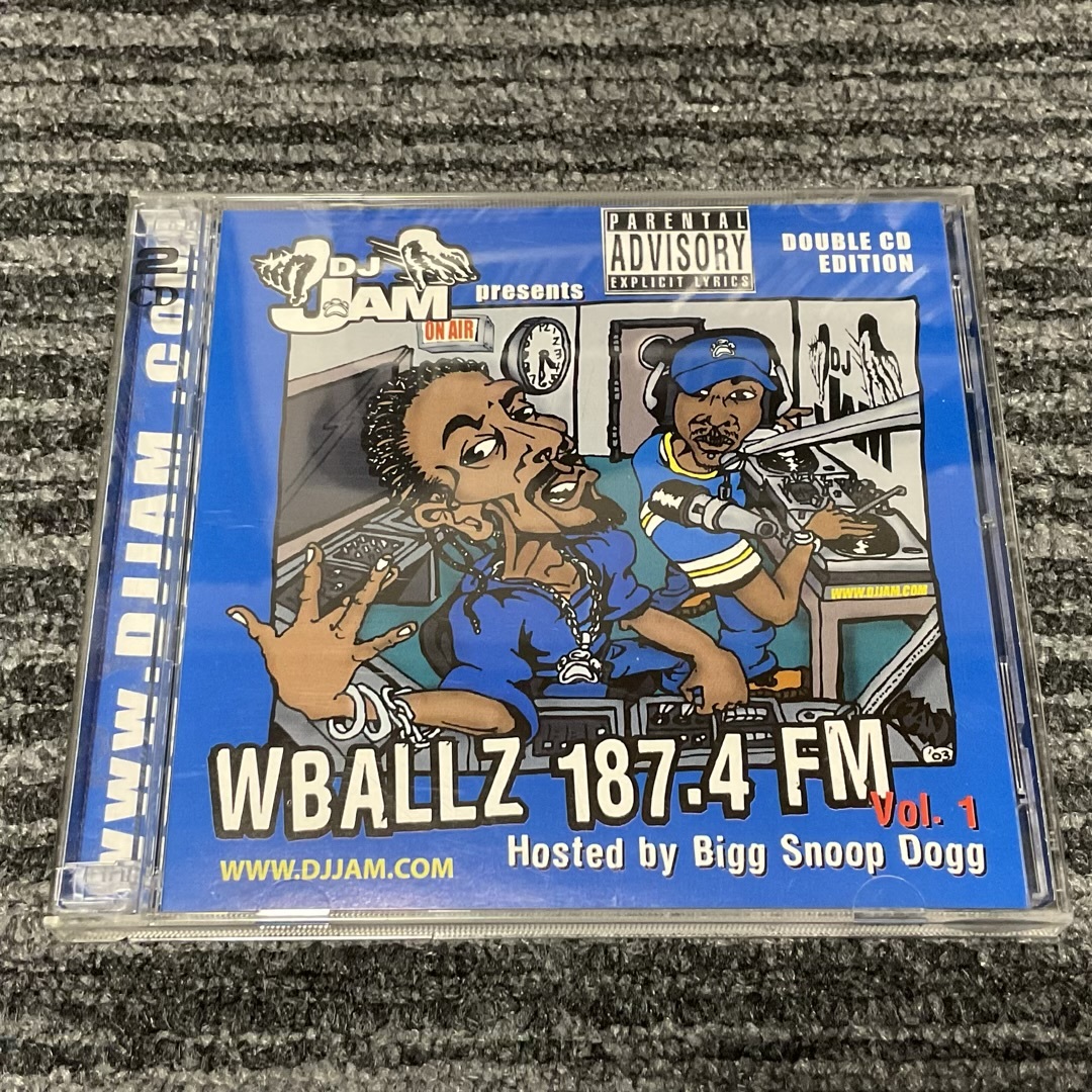 DJ JAM Presents【WBALLZ 187.4 FM Vol. 1】 Hosted by Bigg Snoop Dogg 2 MIX CD_画像1