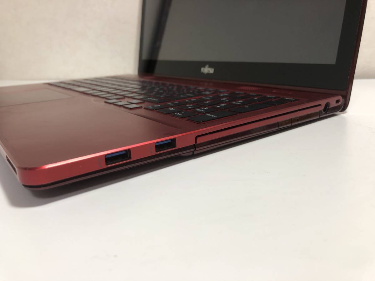 ☆高解像度☆【爆速新SSD512GB☆メモリ8GB☆タッチパネル♪】☆富士通