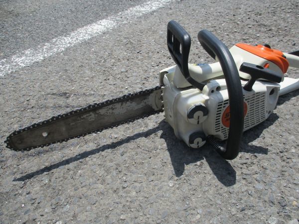 中古 STIHL スチール 350mmガイドバー 30.1cc 軽量エンジンチェンソー MS193C