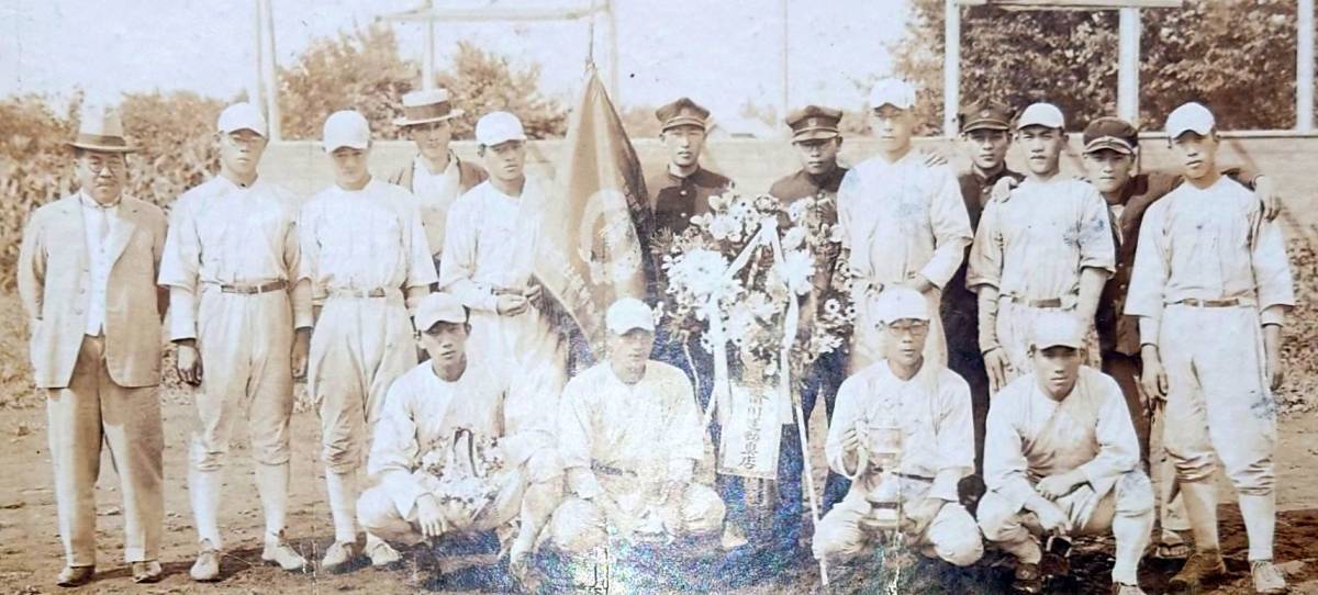 f23052504〇戦前写真 水戸高校野球部 第四回帝大主催全国高等専門学校野球大会東北予選大会優勝校 昭和元年〇和本古書古文書_画像3