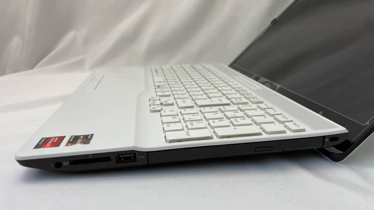 Fujitsu AH51F1 Ryzen7-5700/12G512GOffice-