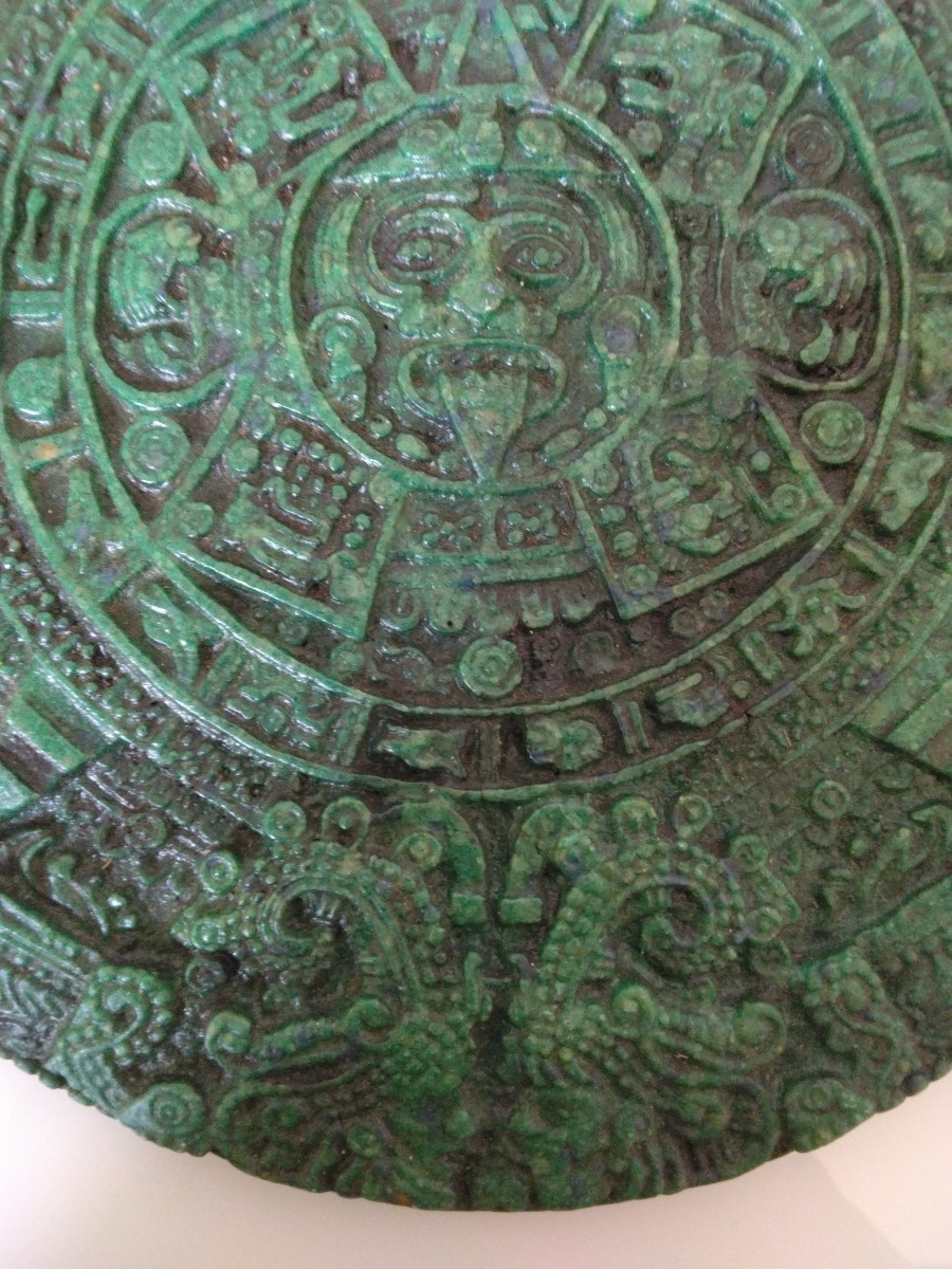 古代アステカ 太陽の石 アステカの暦石・壁掛け飾り・メキシコ