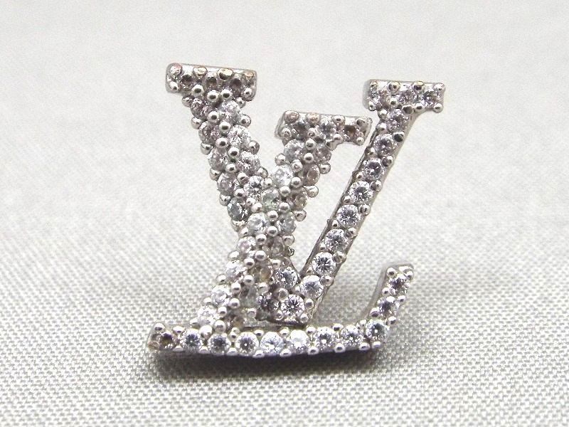 ルイヴィトン ピアス 片側のみ ブックル ドレイユ・LV アイコニック