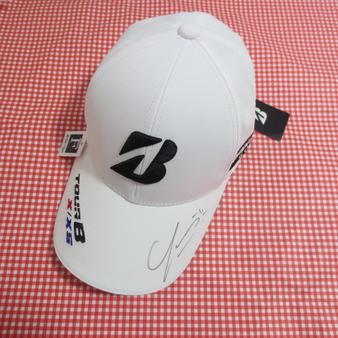 JLPGA・女子プロゴルフ・吉田優利プロ直筆サイン入りゴルフ JLPGA・女子プロゴルフ・吉田優利プロ直筆サイン入りゴルフ