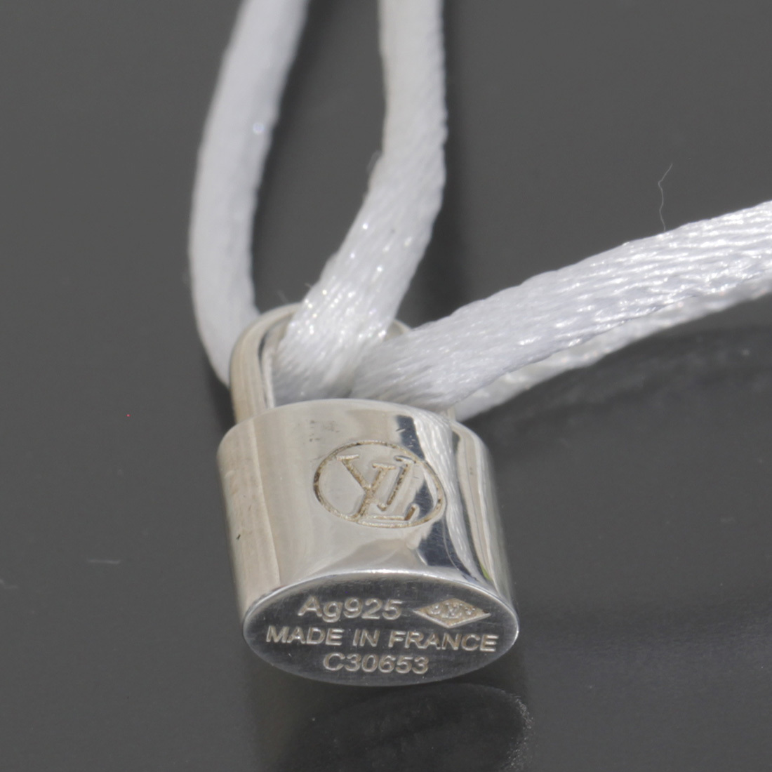  Louis Vuitton brass re lock ito bracele white SV925* bangle new goods finish settled LOUIS VUITTON 5026A