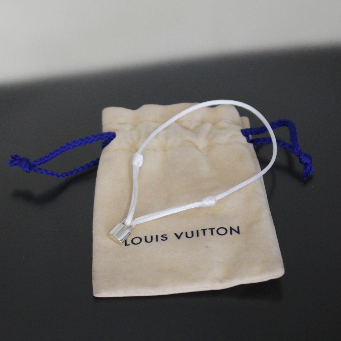  Louis Vuitton brass re lock ito bracele white SV925* bangle new goods finish settled LOUIS VUITTON 5026A