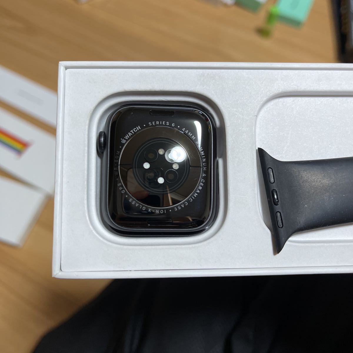 ジャンク品 Apple watch SE (初代) 44スペースグレイ箱付き - 時計