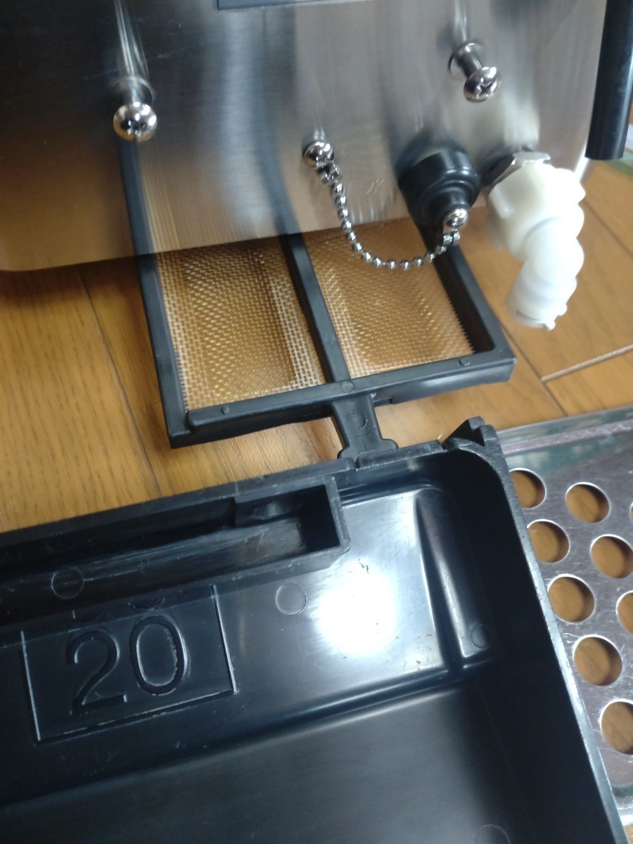 完動良品】薬剤洗浄メンテ済み ホシザキ生ビールサーバー 完動良品】薬剤洗浄メンテ済み ホシザキ生ビールサーバー