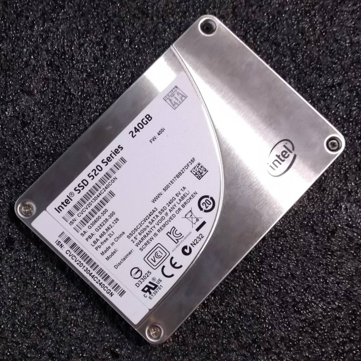 【中古】Intel SSD 520 Series 240GB SSDSC2CW240A3 [2.5インチ SATA SSD 7mm厚 MLC]