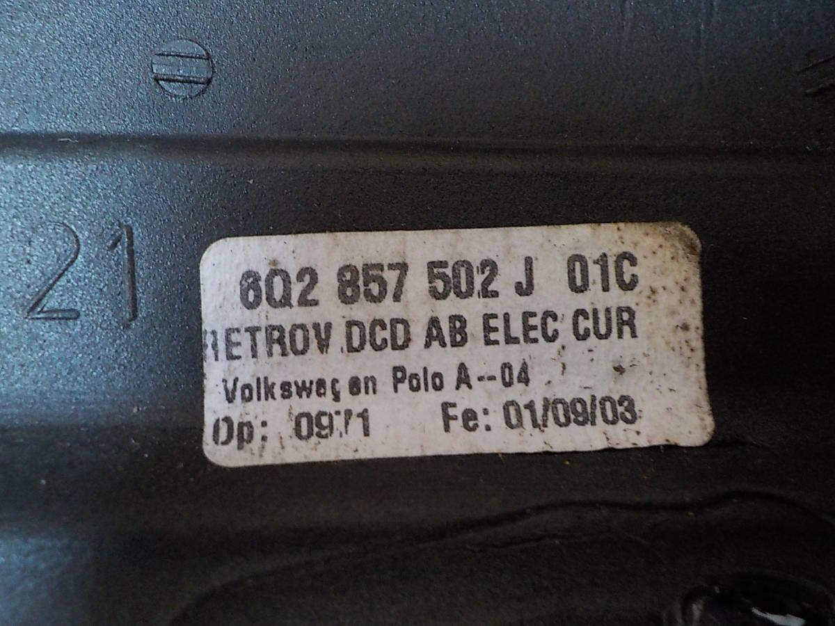 VW Polo GH-9NBBY правый водительское сиденье сторона зеркало на двери зеркало заднего вида 6Q2857502J01C LA7W серебряный 9P оригинальный 