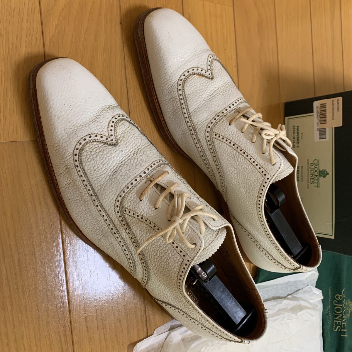 クロケット&ジョーンズ 純正箱・純正袋 CROCKETT＆JONES 8１/２　E ホワイト　白　美品_画像2