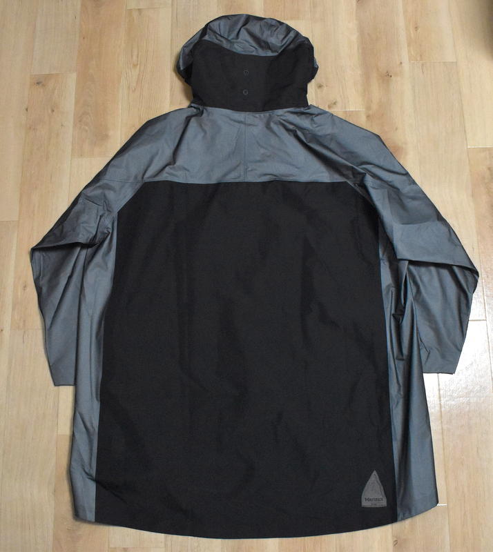 新品 Marmot Infuse GORE-TEX サイレント ポンチョ コート M 新品 Marmot Infuse GORE-TEX サイレント ポンチョ コート M