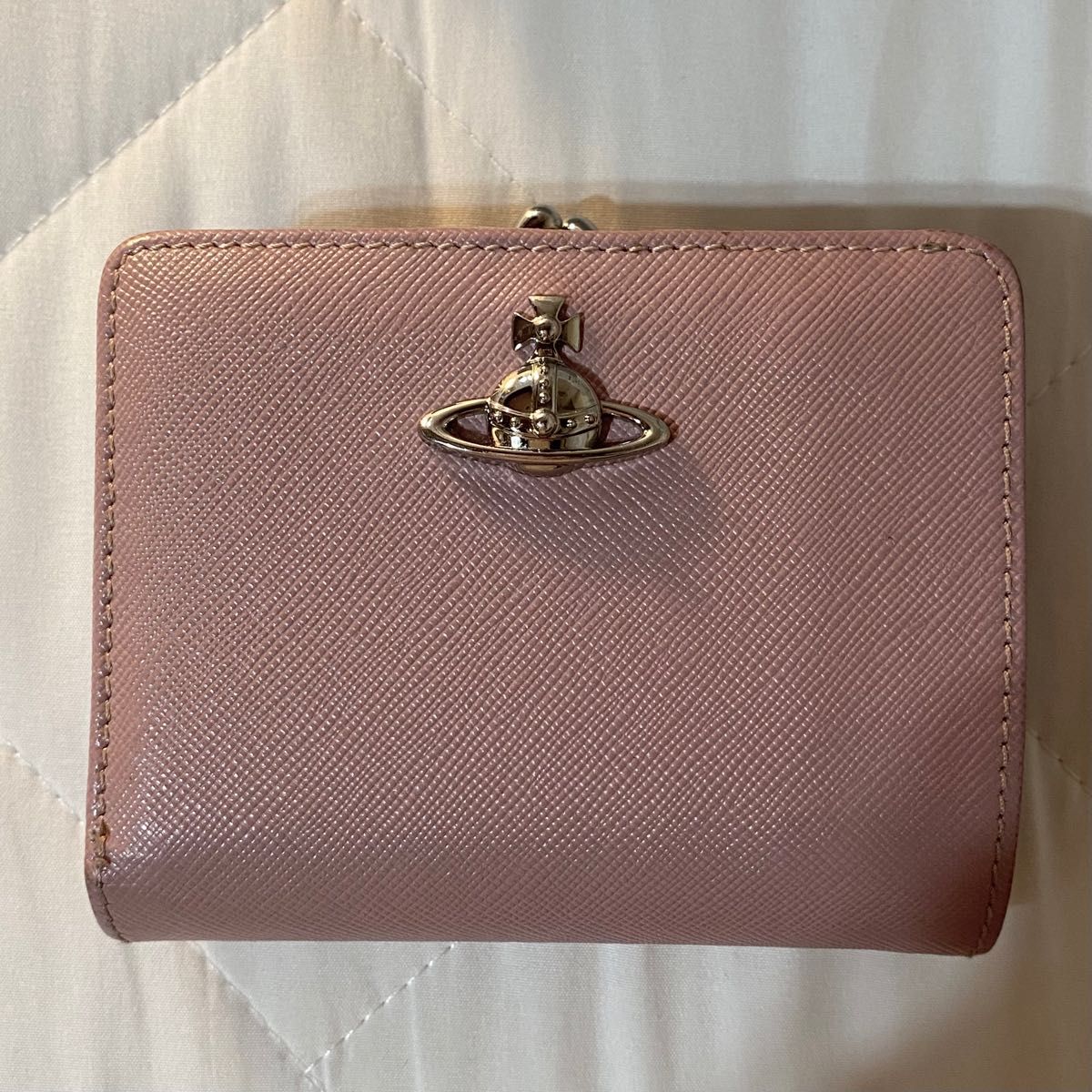 Vivienne Westwood ヴィヴィアン ウエストウッド 二つ折り財布 Vivienne Westwood ヴィヴィアン ウエストウッド 二つ折り財布