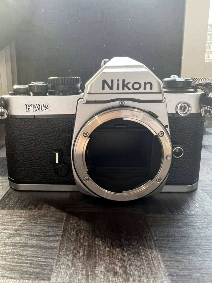 Nikon ニコン Nikon FM2 シルバー 一眼レフカメラ フィルムカメラ