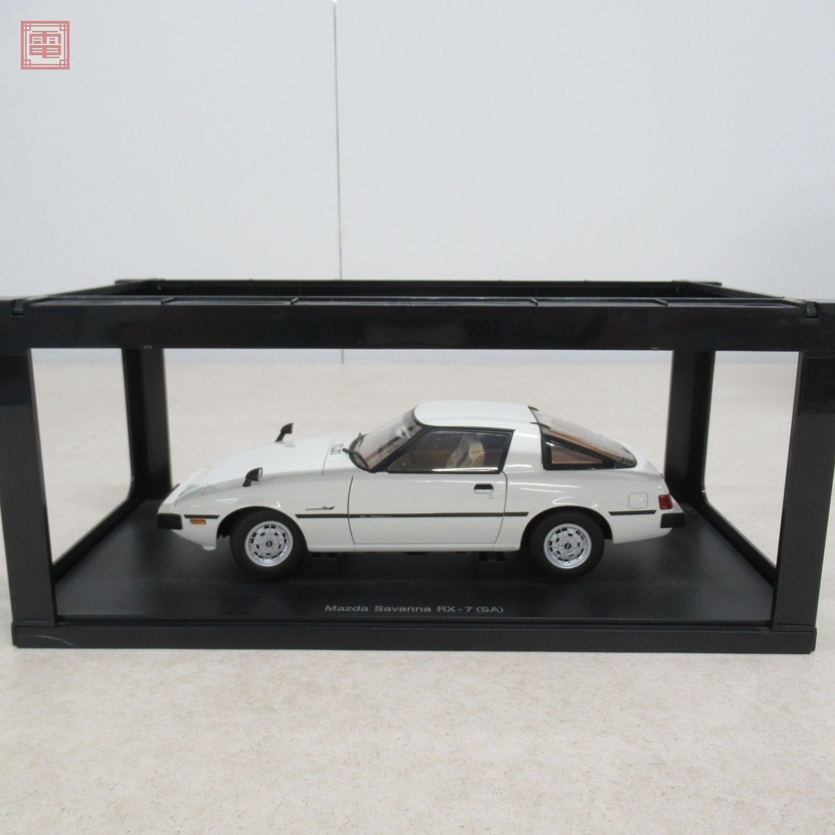 オートアート 1/18 マツダ サバンナ RX-7 外箱欠品 AUTOart Mazda
