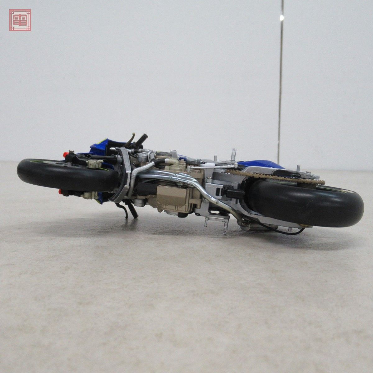 Yahoo!オークション - PMA 1/12 ホンダ RC211V 加藤大治郎 Yahoo!オークション - PMA 1/12 ホンダ RC211V 加藤大治郎