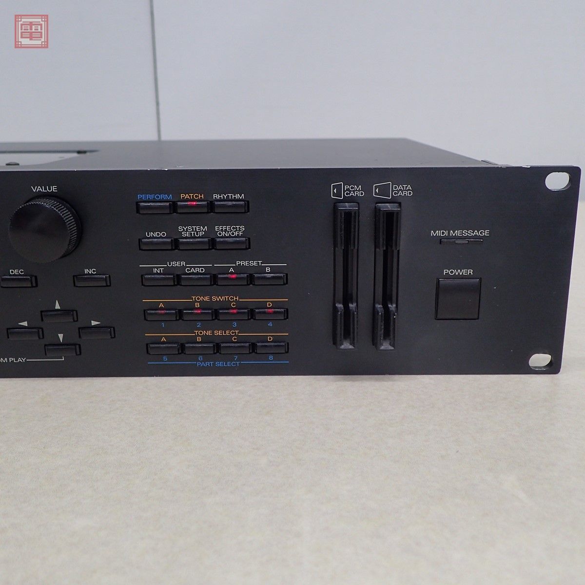 Roland SUPER JD シンセサイザーモジュール JD-990 MIDI 音源