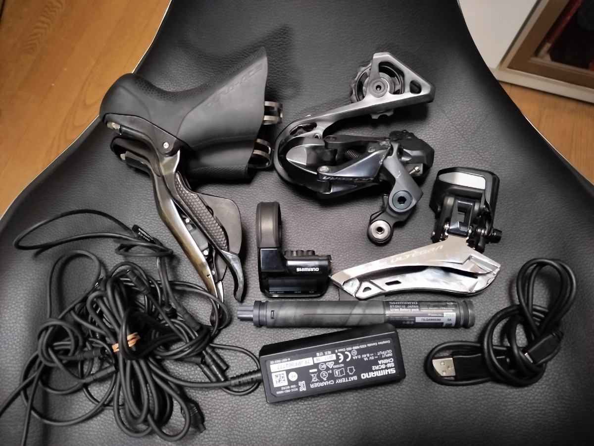 値下げ SHIMANO ULTEGRA Di2グループセット STI9070、FD/RD8050、SC-MT800 充電器あり