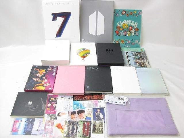 [ including in a package possible ] secondhand goods .. bulletproof boy .BTS YOUNG FOREVER flower sama year .WINGS trading card 15 sheets etc. goods set 