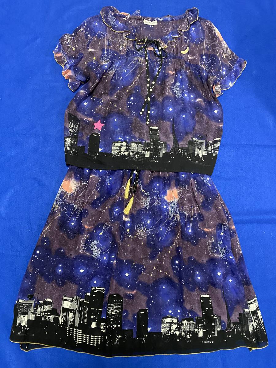  Tsumori Chisato blue ground Tokyo. night . print blouse skirt set 