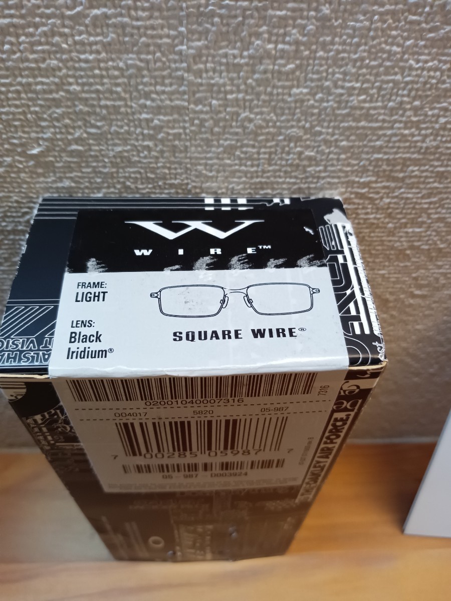 未使用 WIRE系 】箱つき/SQUARE-WIRE/オークリー/oakley 未使用 WIRE系 】箱つき/SQUARE-WIRE/オークリー/oakley