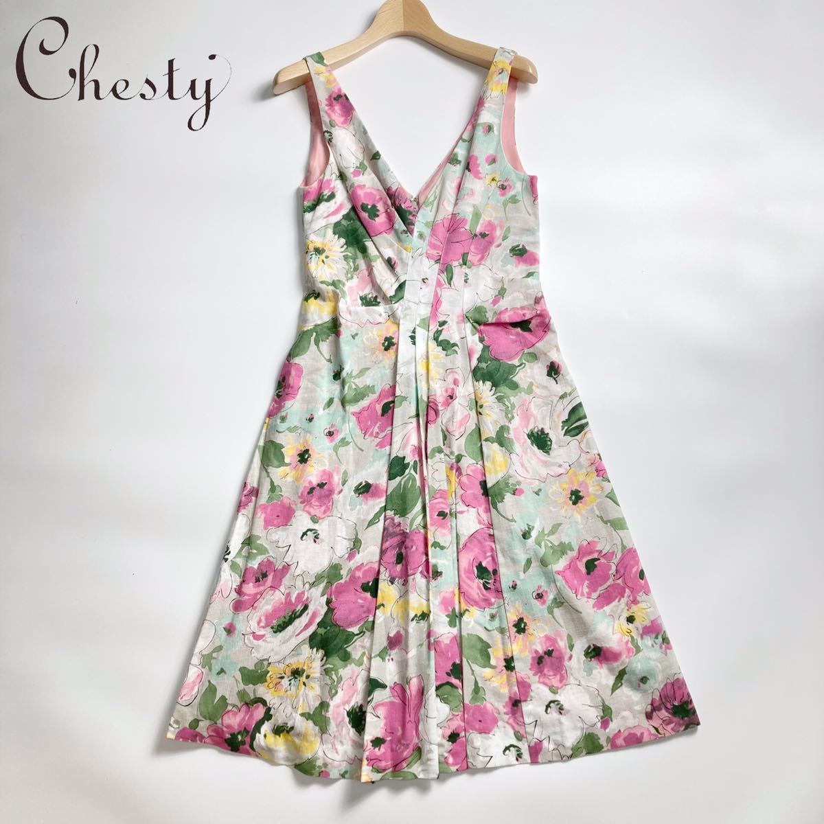 最新最全の 新品　美品　Chesty チェスティ　ワンピース 花柄　麻　リネン　夏物 ワンピース