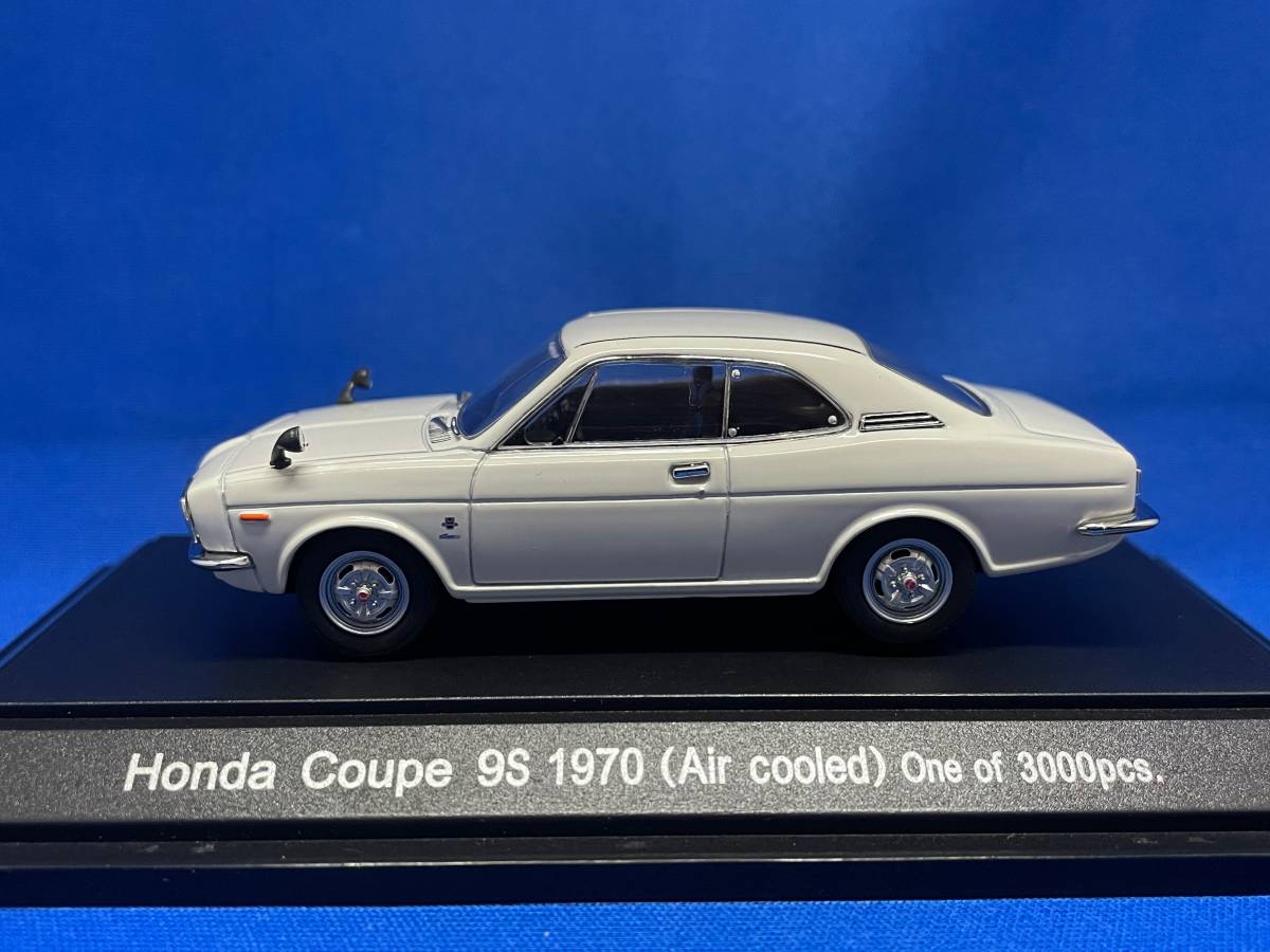 EBBRO 1/43 Honda Coupe 9S 1970 WHITE 【アウトレット品】_画像2