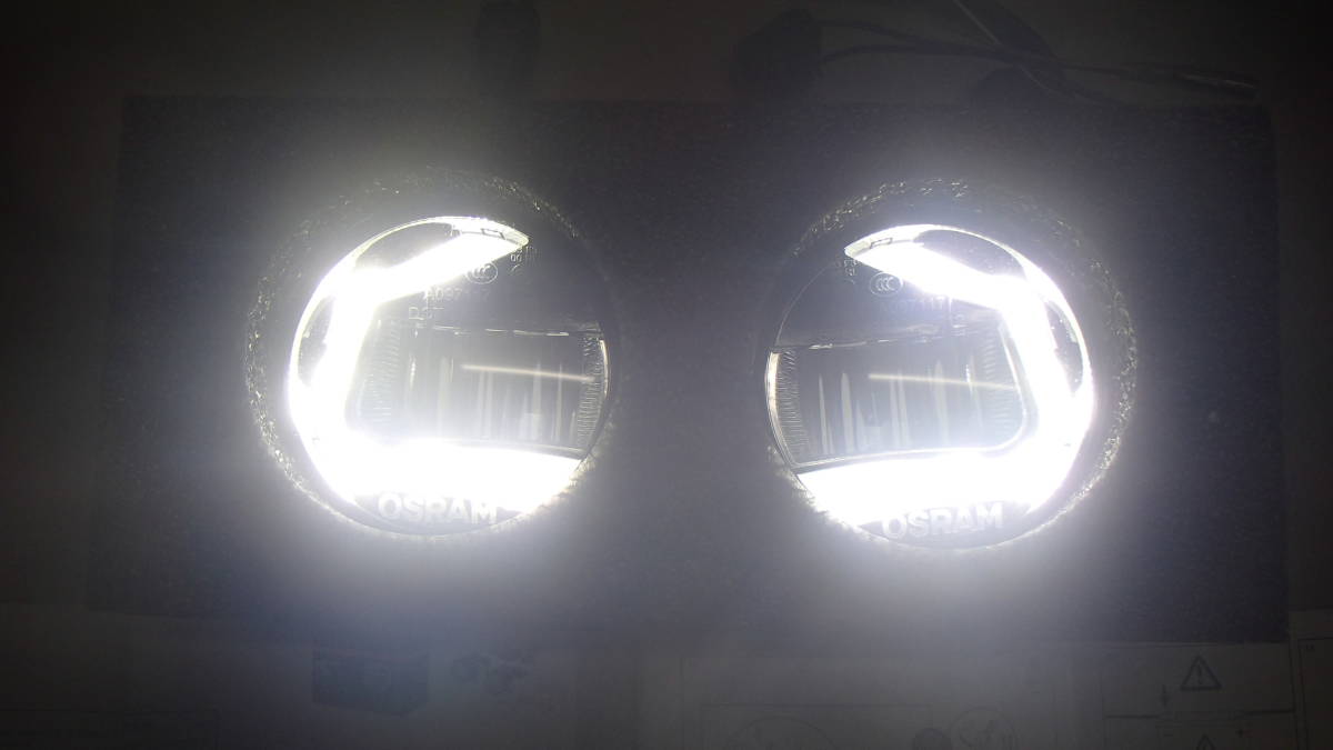 未使用 OSRAM LEDデイライト付き LEDフォグランプ（16w）DRL（25w）オスラム　汎用　スズキ車などに_画像5