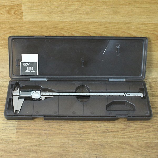 売り切れ必至! A&D エーアンドディ AD-5763-300 デジタルノギス