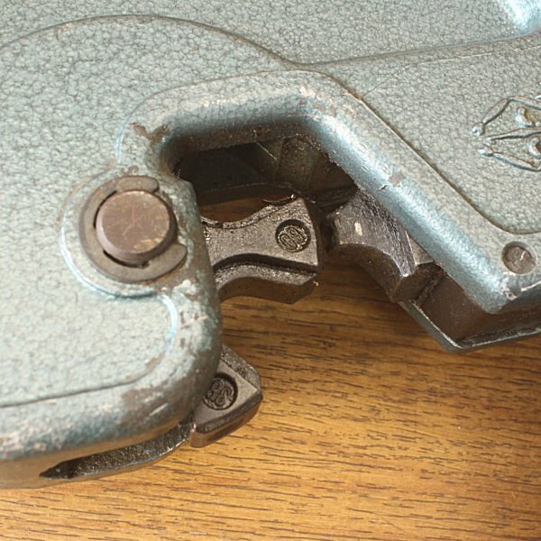 LOBSTER/ロブスター○手動 圧着工具 AK-100 強力型 B・P 裸圧着端子