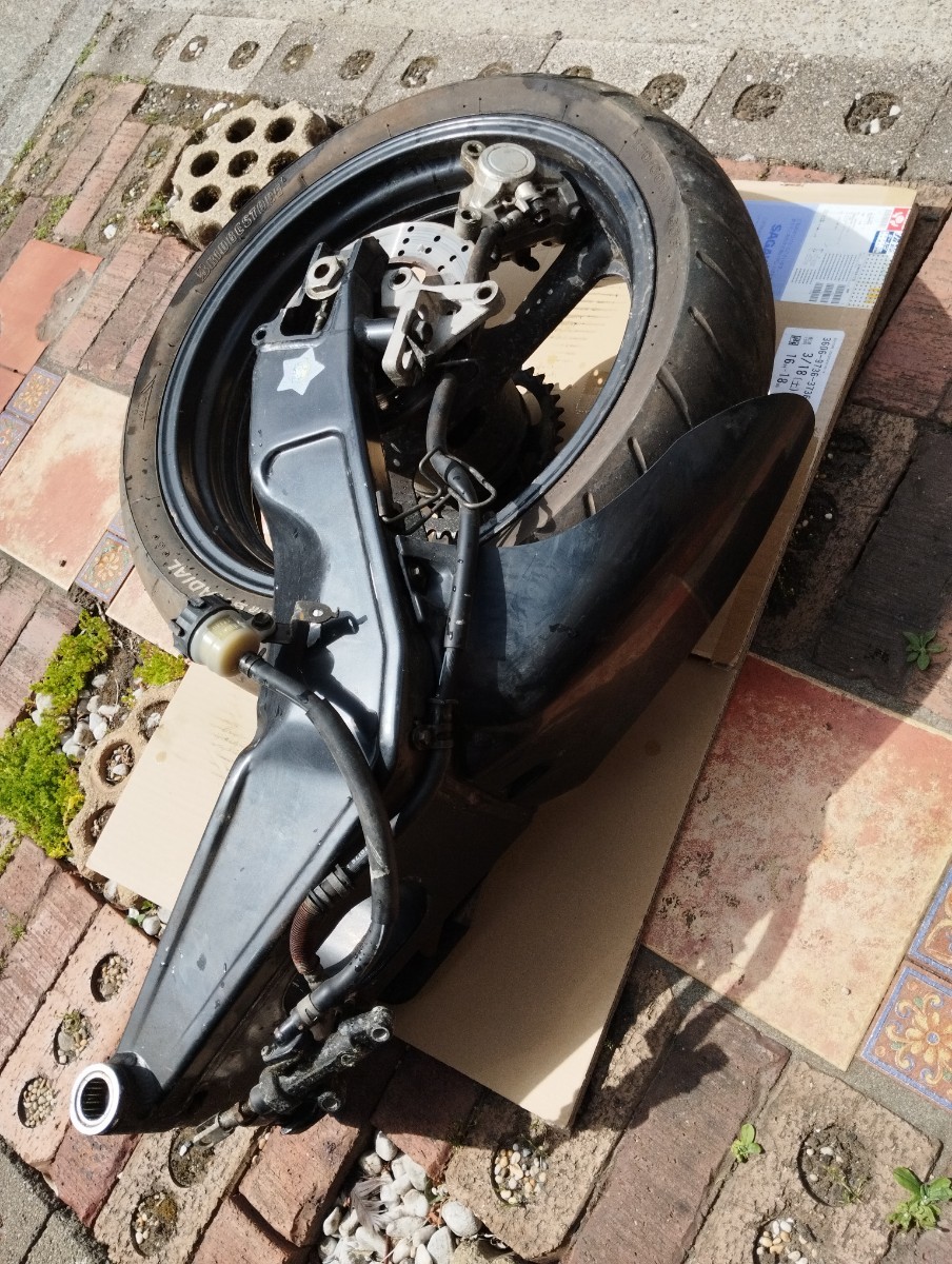 TZR250SP 3XV スイングアーム リアホイール ブレーキキャリパー リア