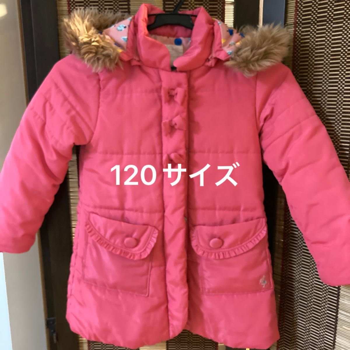 子供服　120サイズ　ダウンコート　ピンク系　ニットプランナー