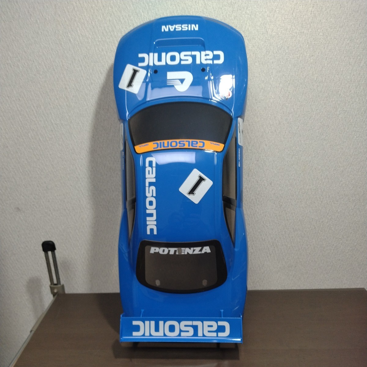 送料無料 タミヤ 1/10 カルソニック スカイライン GTR R33 送料無料 タミヤ 1/10 カルソニック スカイライン GTR R33