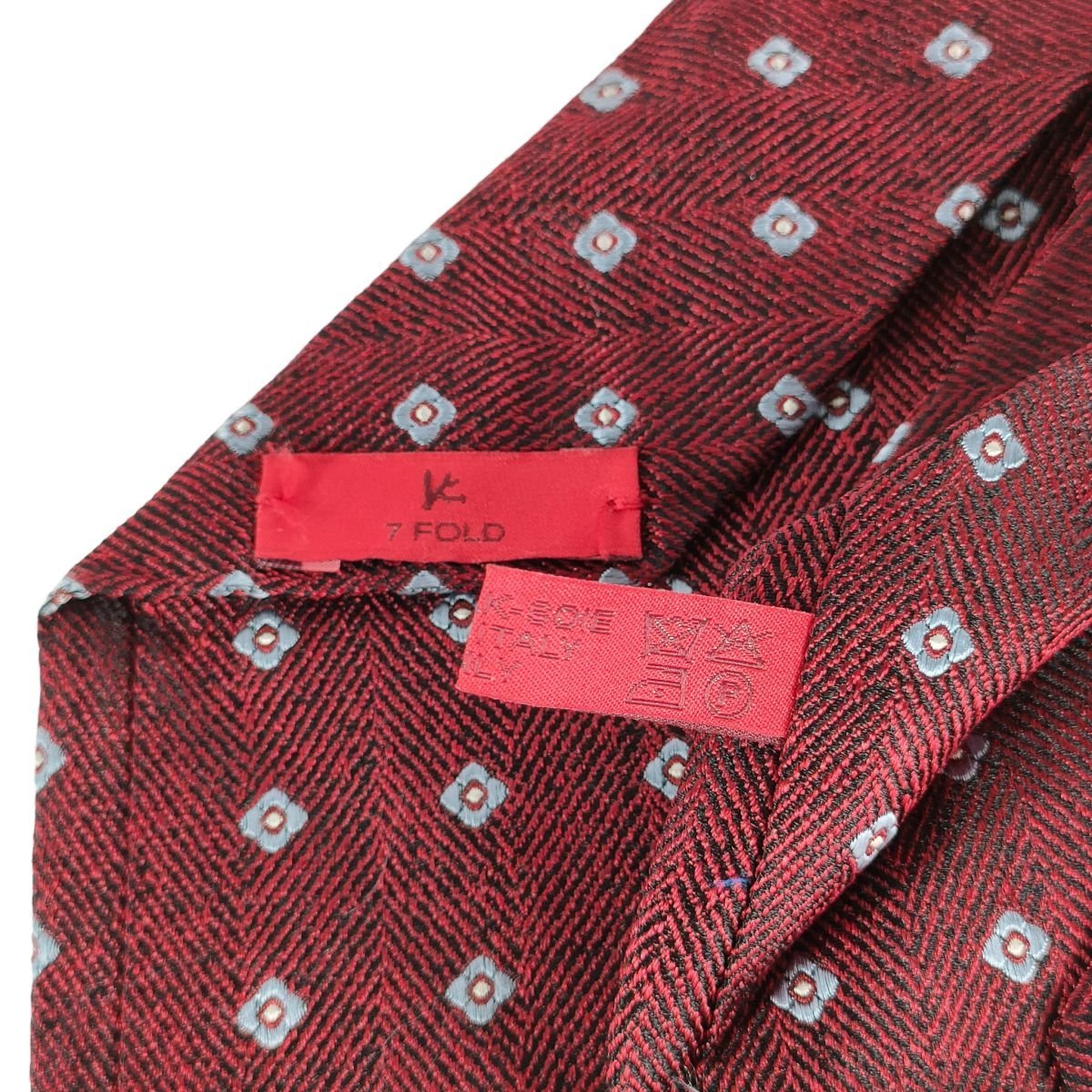 ほぼ美品 ISAIA イザイア 7FOLD セッテピエゲ シルク100％ ヘリンボーン 小花柄 レギュラータイ ネクタイ レッド×ブラック×ライトブルー_画像7