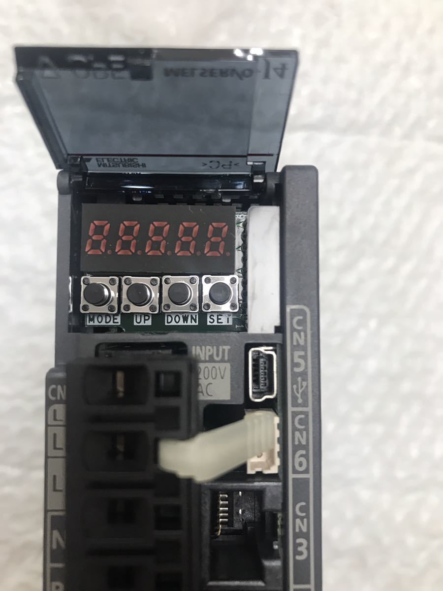 新品無箱三菱電機 MITSUBISHI サーボアンプMR-J4-40A動作保証