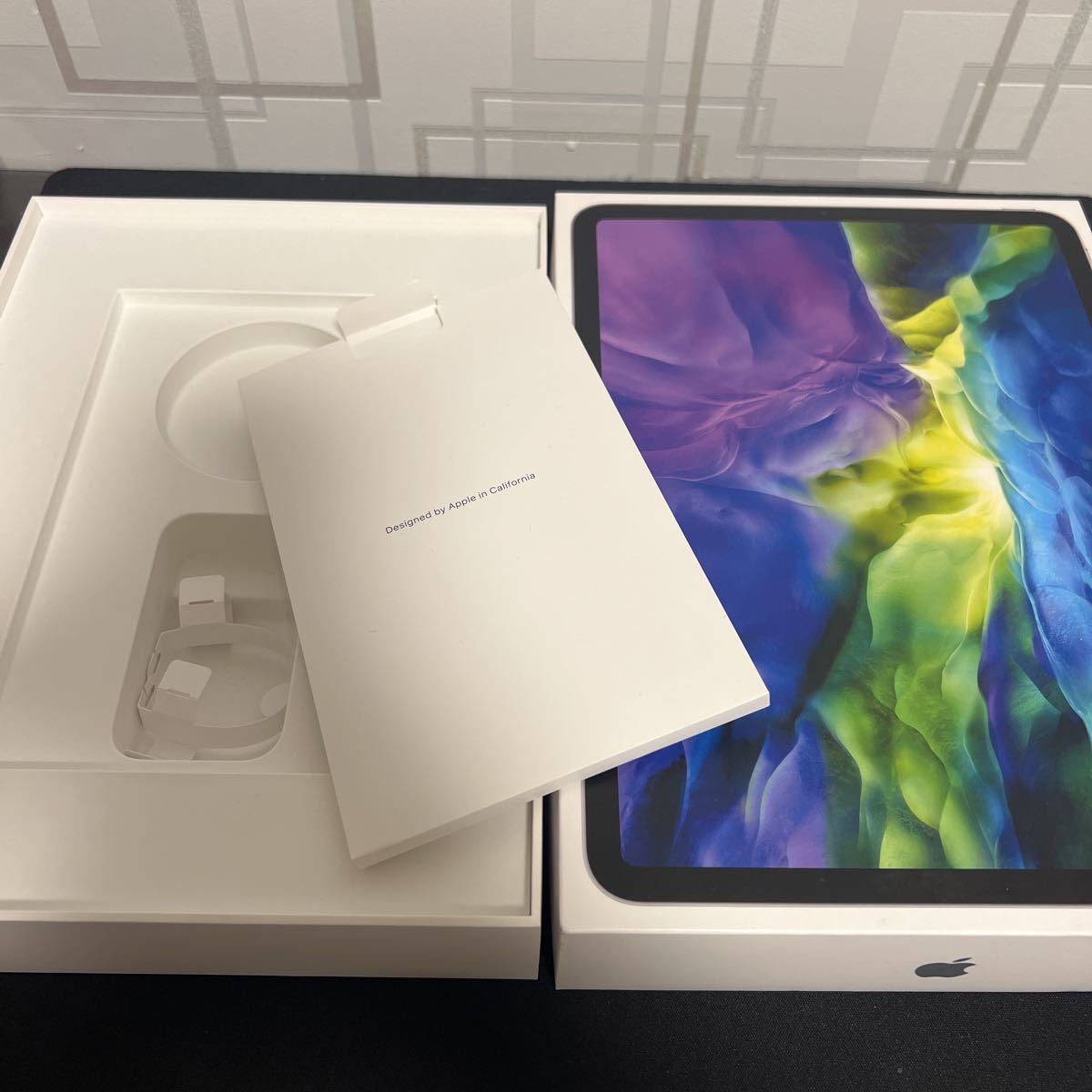 Apple iPad Pro 11インチ (第2世代) Wi-Fi 128GB シルバー